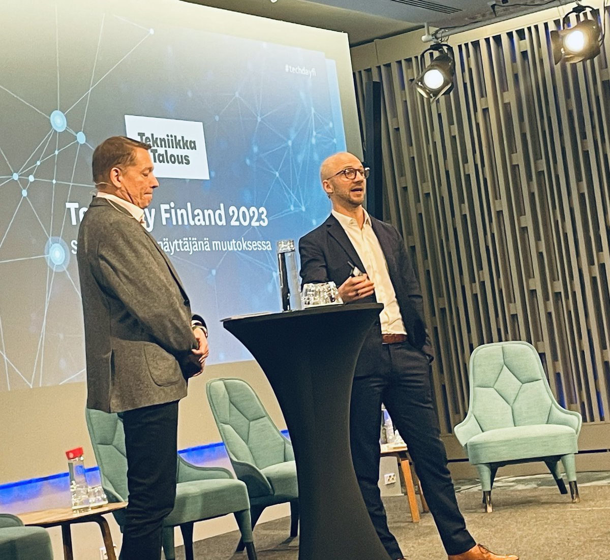 - Kotimainen pekilo haastaa peltoalaa vaativan soijan. Se on yksi esimerkki ruokainnovaatioista, joilla ratkaistaan ruokajärjestelmän kestävyyttä. 
Mutta ilman sujuvampaa uuselintarvikkeiden lupakäsittelyä jäämme Euroopassa maatalousmuseoon, <a href="/LauriReuter/">Lauri Reuter</a> @foodtechvc #techdayfi