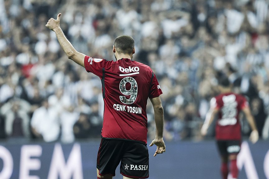 _BESIKTAS_FR's tweet photo. #CT9 🦅👍
@CenkTosun_ https://t.co/ENAa9yAQ2S