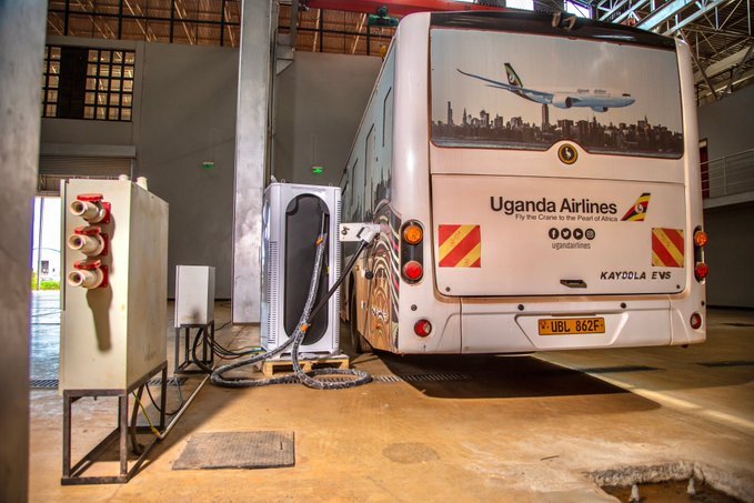 #NationalScienceWeek
This what the Sao Tome president appreciated about Uganda
🇺🇬 Uganda is making strides in E-Mobility. Uganda Airlines bus charging up for a cleaner, greener future. 🚌⚡ #EcoFriendlyTravel #𝗡𝗮𝘁𝗶𝗼𝗻𝗮𝗹𝗦𝗰𝗶𝗲𝗻𝗰𝗲𝗪𝗲𝗲𝗸 #𝗨𝗴𝗠𝗼𝘃𝗶𝗻𝗴𝟰𝘄𝗱