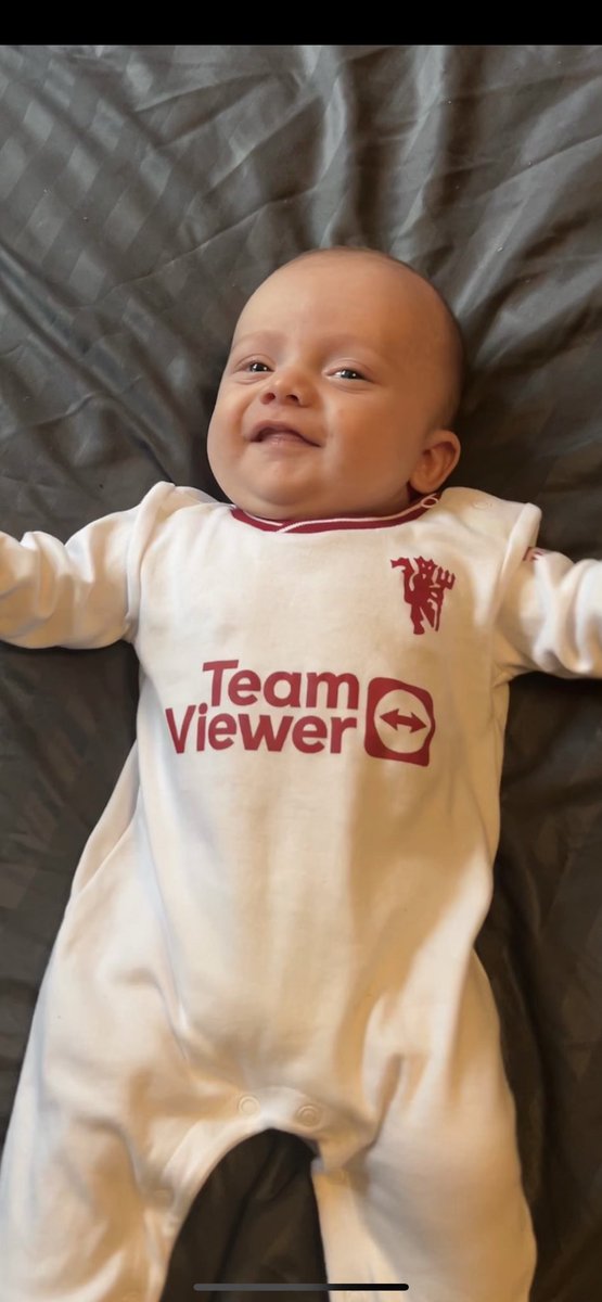 His dads a Scouse fan but I couldn’t give a fuck… my nephew clearly loves his outfit #united