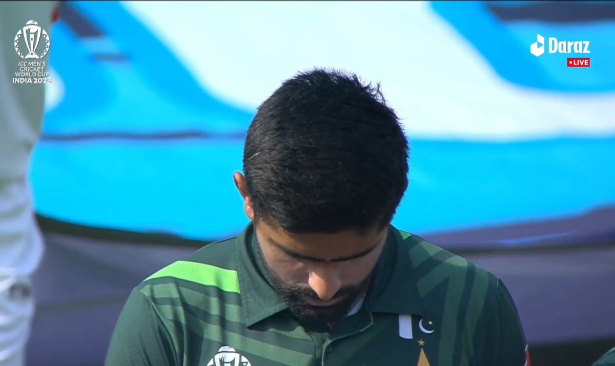 Team_BabarAzam's tweet photo. Pehle sirf Apke fans apke sath the, ab pura Pakistan apke sath hain.

Today we not play just for our survival in World Cup, but against the mafias and propagandas, and we have to defeat them all.

#BehindYouBabarAzam | #BabarAzam | #BabarAzam𓃵 https://t.co/3YdASFdeoa