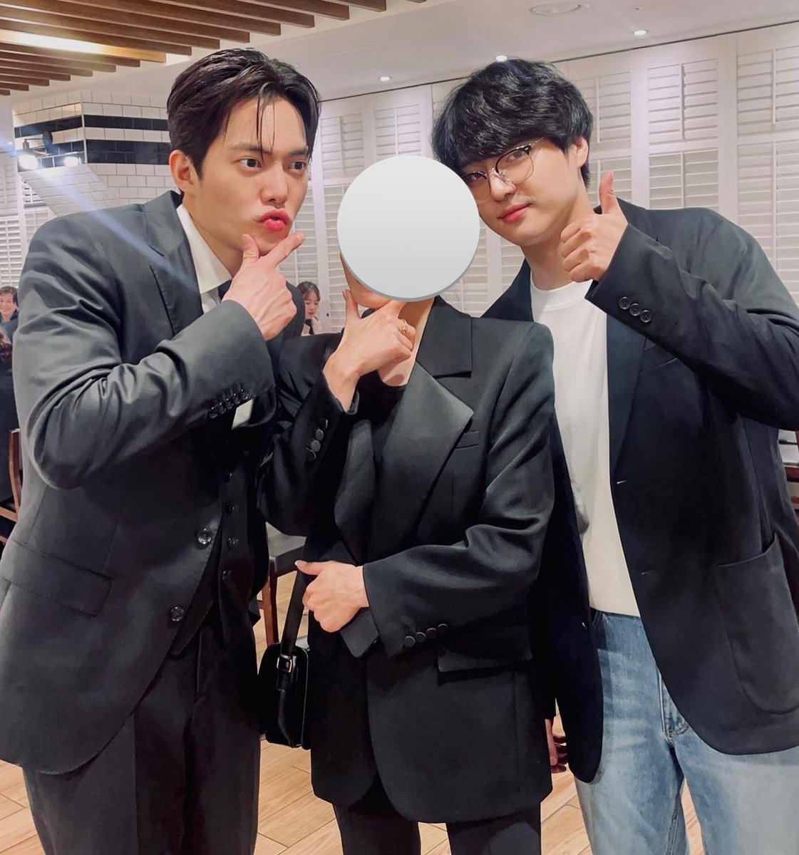 SOLE1223_'s tweet photo. [단독] 양세종, 오랜 매니저와 손잡고 신생 엔터사로 이적

양세종은 소속사 블러썸엔터테인먼트에서 함께 활동했던
매니저와 실무진이 설립하는 회사로 이적한다.

얘들아. . 개 큰 울음…. 🥹🥹
이번에도 건우 형아랑 같이 이적한대 !! 🤍 https://t.co/HePMk3ZfFd