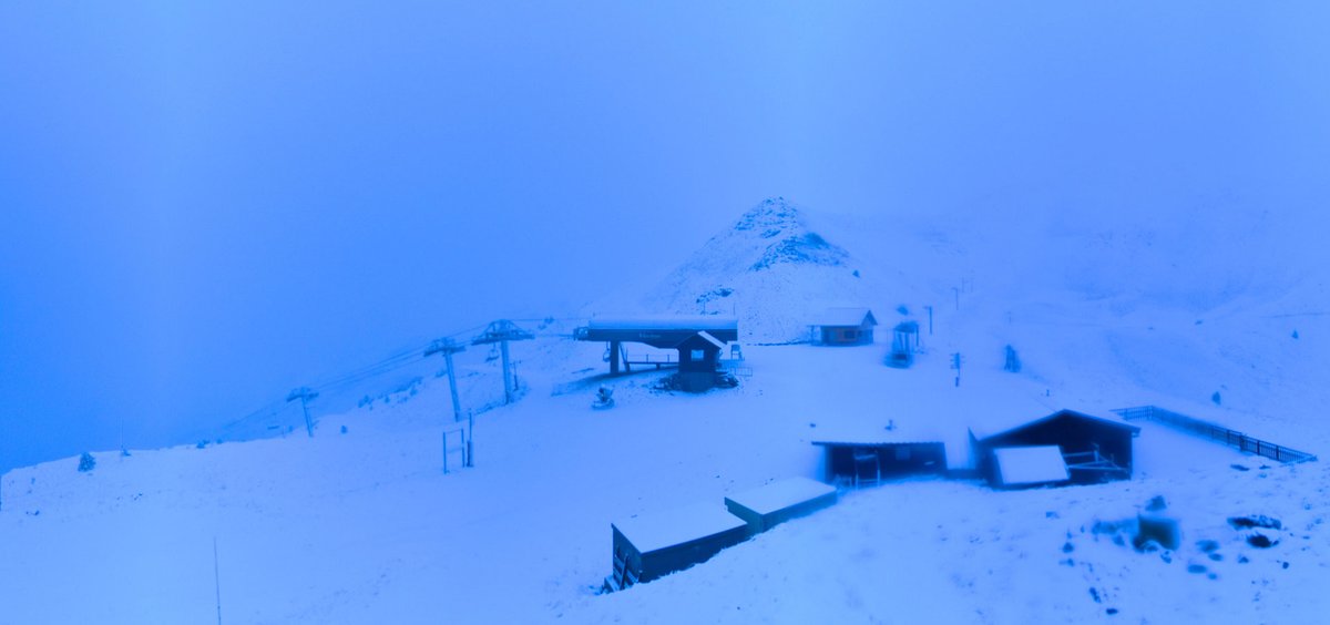 La neige est là ❄️ J-39 jours avant l'ouverture de la station #LesOrres🤩 #SerrePoncon #MyHautesalpes