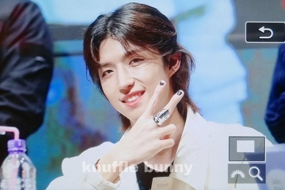 231031 팬싸 #엑스디너리히어로즈 #XdinaryHeroes #JunHan #준한

반묶음 짱이당