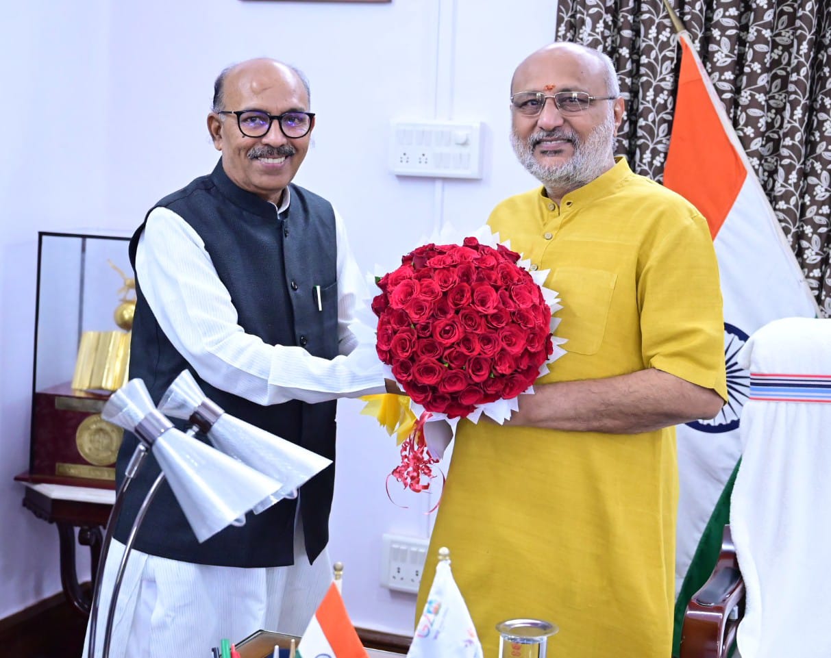 गवर्नर से मिले विधानसभा अध्यक्ष रबींद्र नाथ महतो, स्थापना दिवस के लिए…- Assembly Speaker Rabindra Nath Mahato met the Governor, for the Foundation Day…