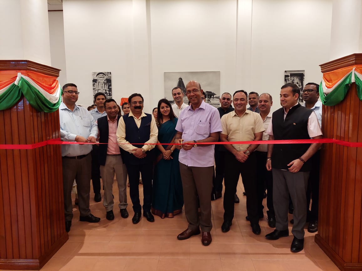IndiainMyanmar's tweet photo. On the occasion of National Unity Day, Amb Shri @vkumar1969 paid floral tribute to Sardar Vallabhbhai Patel and inaugurated a photo exhibition about his life. Ambassador also administered #NationalUnityPledge & #PanchPran pledge to the audience. 1/2
@MEAIndia
@IndianDiplomacy https://t.co/hBn9HC5tRX