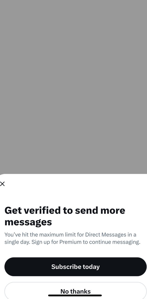 GhostThe420's tweet photo. @Queen420Ca75833 why does this pop up when I message you? https://t.co/dMXlkrLw0N
