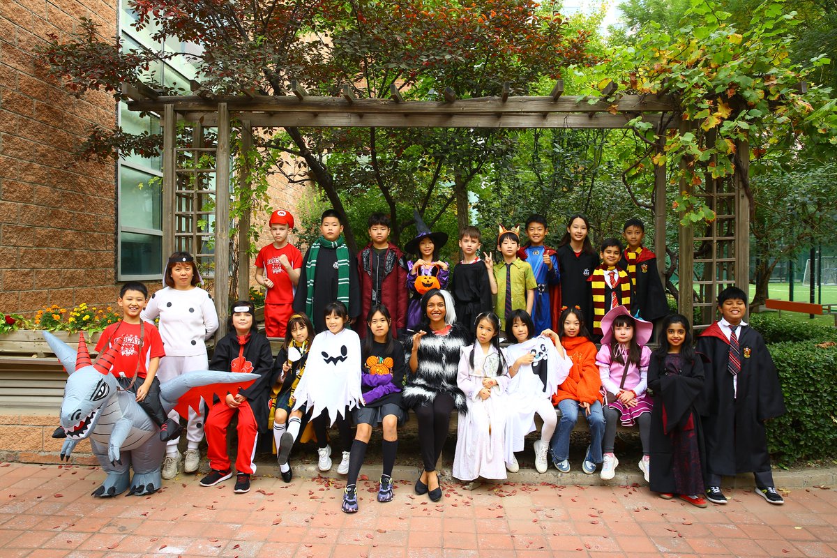 CISBeijing's tweet image. Stay safe and have a boo-tiful time celebrating this ghoulishly fun holiday! #ExceptionalEducation #ibschool #CISB #北京加拿大国际学校 #Togetherisbetter #HappyHalloween2023