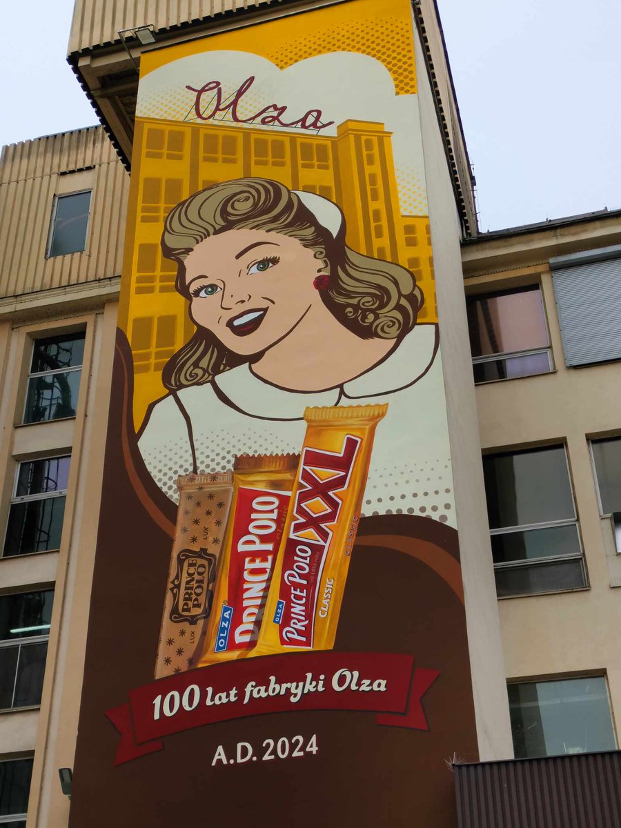 Cieszyn ma nowy mural! 
Namalowano go na ścianie fabryki Mondelez w Cieszynie z okazji 100 urodzin zakładu, które przypadną w 2024 r. 
Upamiętnia on sztandarowy produkt fabryki, produkowany wyłącznie w Cieszynie kultowy wafelek Prince Polo.