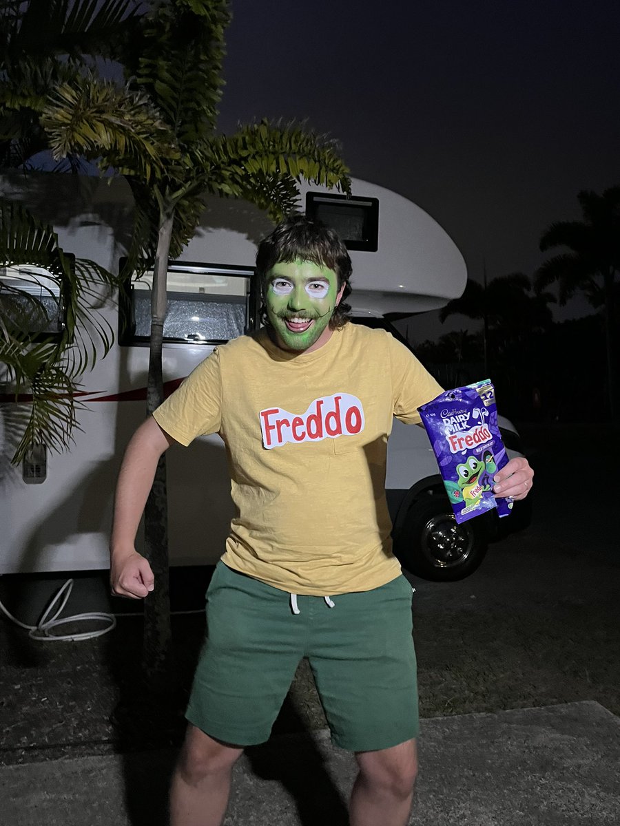 Ross_Laird4's tweet photo. Happy Halloween you lot! 👻 https://t.co/LMDpz98jEN