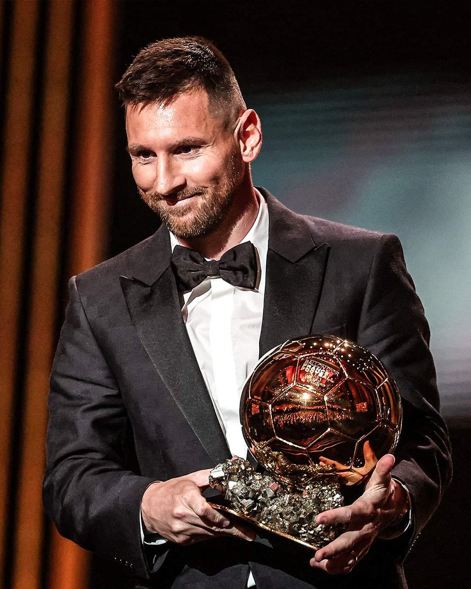 the_witccherr's tweet photo. Congratulations GOAT🐐❤
8th Ballon d'Or🏆
#MessiIsInfinity ♾️ https://t.co/5kcOFNgcS4
