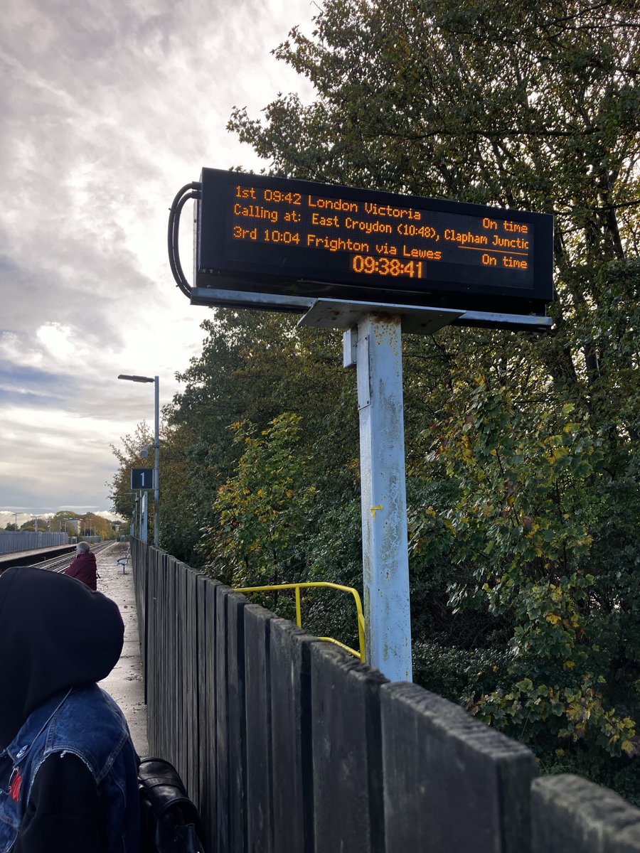 Are you sending ghost trains to Brighton 🤣⁦<a href="/SouthernRailUK/">Southern</a>⁩