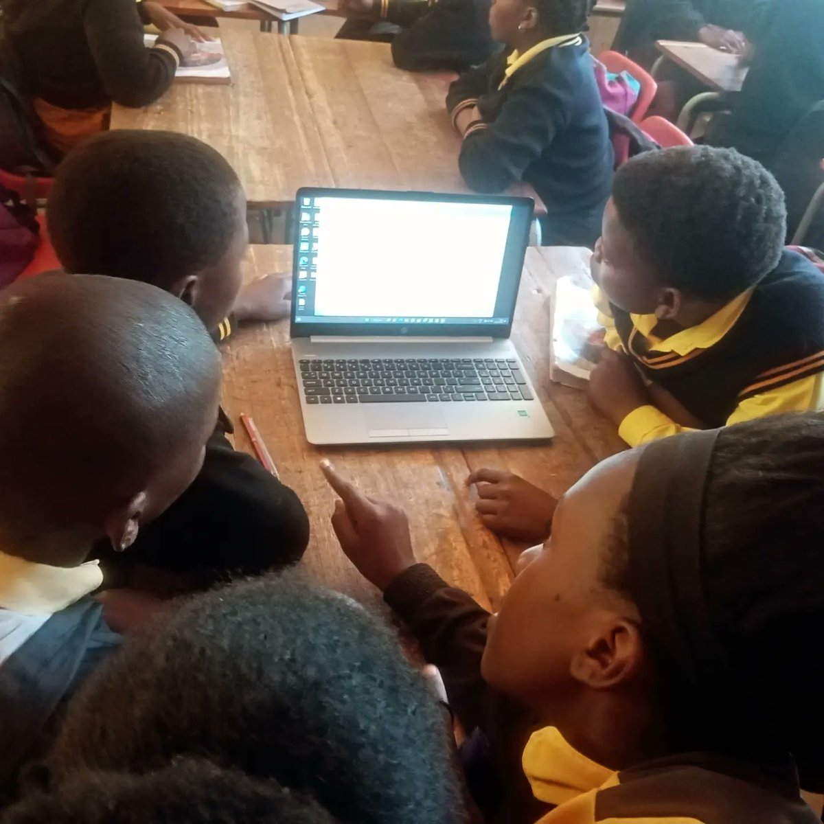 SIYAFUNDA CTC (@siyafunda_ctc) on Twitter photo π¨βπ»π©βπ»Exciting coding adventure bring ideas to life with lines of code. ππ‘ #ACW2023πΏπ¦ continues. ππ
<a href="/AfricaCodeWeek/">Africa Code Week</a> <a href="/Siyafundactc/">Ahmed Ismael Smiley πΏπ¦</a>
#siyafundaCTC
#ACW2023πΏπ¦
#CodingAdventure
#codeislife π¨βπ»π©βπ»Exciting coding adventure bring ideas to life with lines of code. ππ‘ #ACW2023πΏπ¦ continues. ππ
<a href="/AfricaCodeWeek/">Africa Code Week</a> <a href="/Siyafundactc/">Ahmed Ismael Smiley πΏπ¦</a>
#siyafundaCTC
#ACW2023πΏπ¦
#CodingAdventure
#codeislife