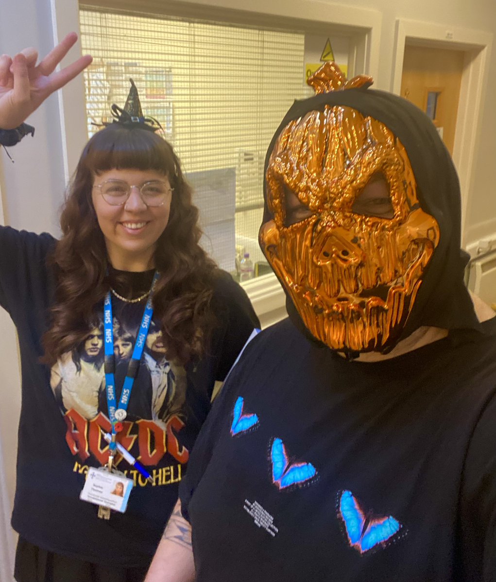 Happy Halloween from Pinewood House. We have a full day of activities planned for our patients 🎃🕷️🧡🕸️👻 Halloween themed #RecoveryThroughActivity
