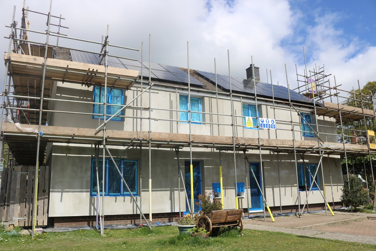 JOBS ALERT: 4 Research Associate posts available <a href="/WSofArchi/">Welsh School of Architecture</a> <a href="/cardiffuni/">Cardiff University</a> 
Join the £4.6m <a href="/ahrcpress/">Arts and Humanities Research Council</a> ‘Transforming Housing &amp; Homes for Future Generations’ team to create scalable and transferable designs and solutions #beyondnetzero <a href="/GW4Alliance/">GW4 Alliance</a> <a href="/UniofBath/">University of Bath</a> 

cardiff.ac.uk