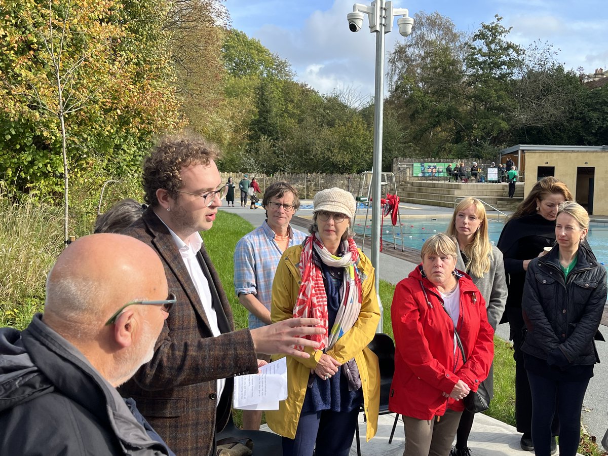 Cleveland Pools tweet media