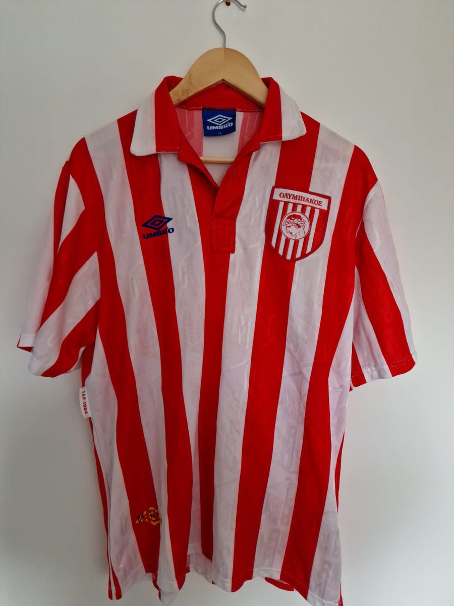LuccaRossi2's tweet photo. @shirt_x NYRB (Large) 2014/15 - £25
Olympiakos (XL) 1992/93 - £80
Atletico Madrid (XL) 1998/99 - £80
Sao Paolo (Large) 1999 - £60

Add on £3 for UK postage, sent tracked
Other shirts for sale too as cutting collection, please ask if looking for specific teams https://t.co/I17dVSHrvS