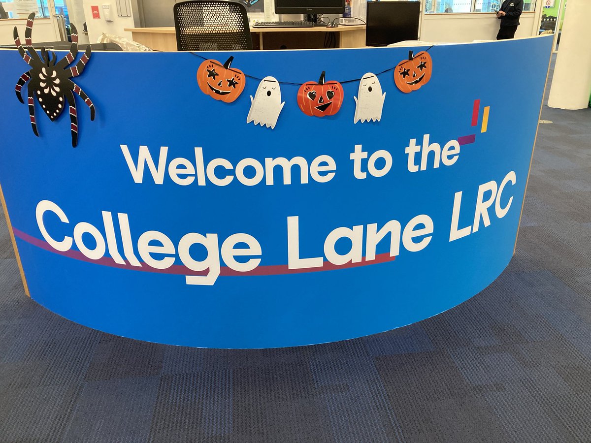 Happy Halloween 🎃 to everyone in the LRCs @UniofHerts #Halloween