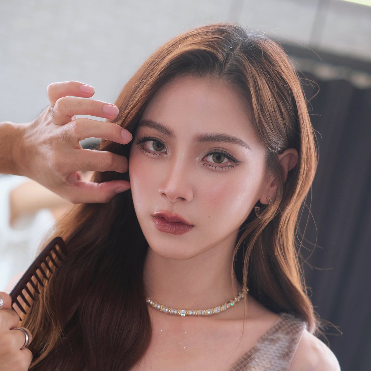 MaxupMakeup's tweet photo. 🌟✨💫 #BaifernBah 
#ใบเฟิร์นพิมพ์ชนก #maxupmakeup https://t.co/KllzgAkWY7