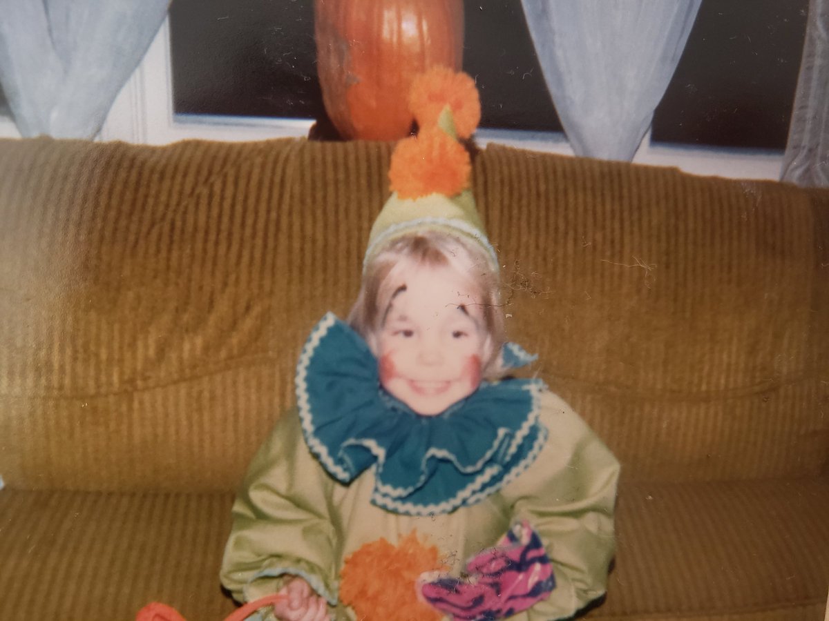 KerryMacGregor's tweet photo. If any of you want help with your Halloween makeup today, I'm here to help. Below is a sample of my past work. 
(Also, this is me!) #HappyHalloween https://t.co/oQfikwoS6L