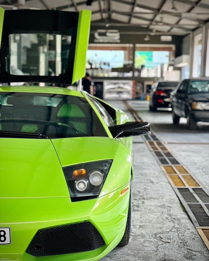 Henry_Monnfts's tweet photo. Baby Green…🧚♀️ #csperformance #lamborghini #lamborghinimurcielago #servicemaintenance #deitailing https://t.co/QpSYW27TQY