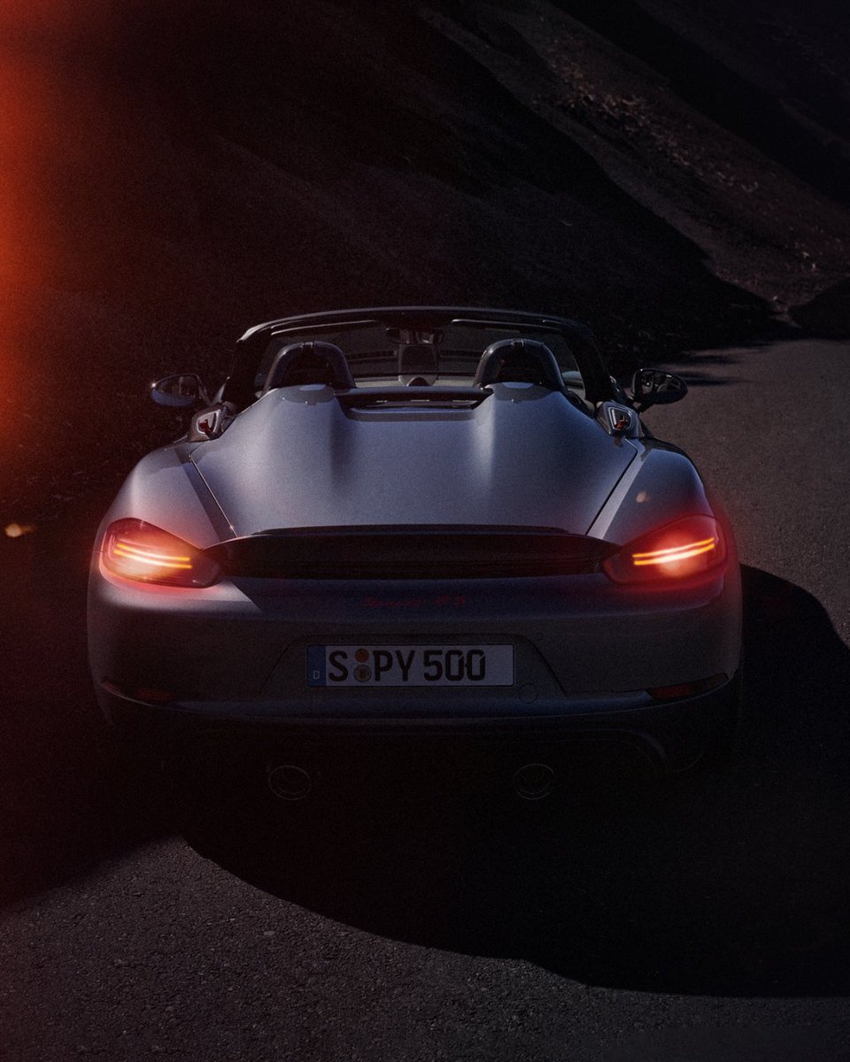 PorscheGB's tweet image. A Spyder with serious bite.​
​
Do you dare to take the wheel? ​

#SpyderRS