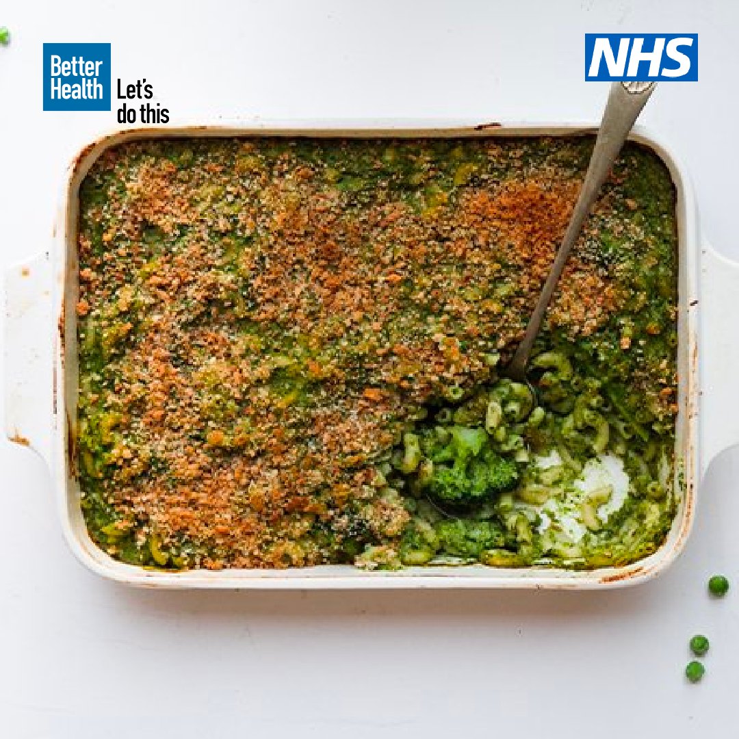 #Halloween is here! It's the perfect time to try our mean 'n' green mac 'n' cheese recipe. This healthier take on a family favourite is creamy, colourful and packed full of delicious veggies!

Get the recipe: nhs.uk/healthier-fami…