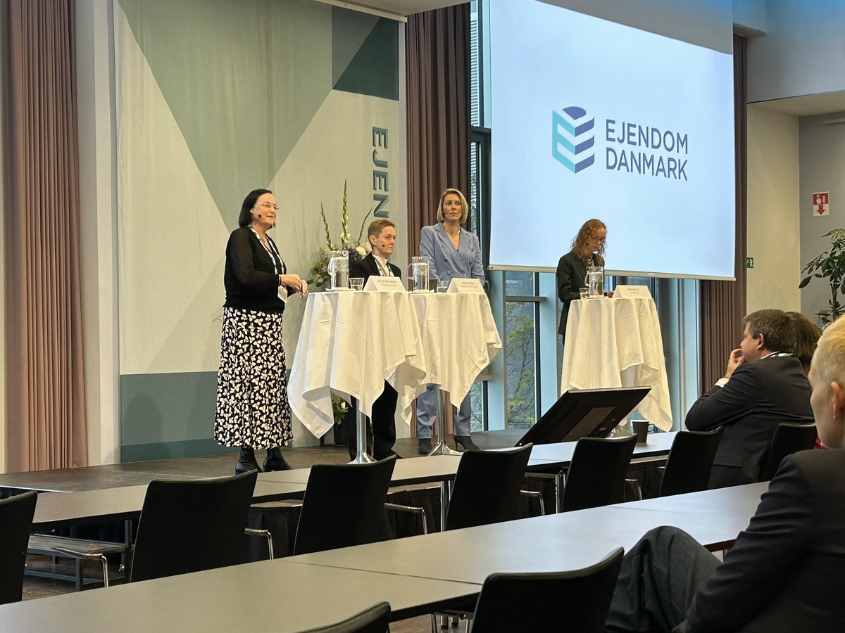 Der zoomes ind på fremtidens ejendomsmarked, hvor særligt #bygningsdirektivet er omdrejningspunkt  🏗️
#EJENDOM2023 #dkpol #eupol