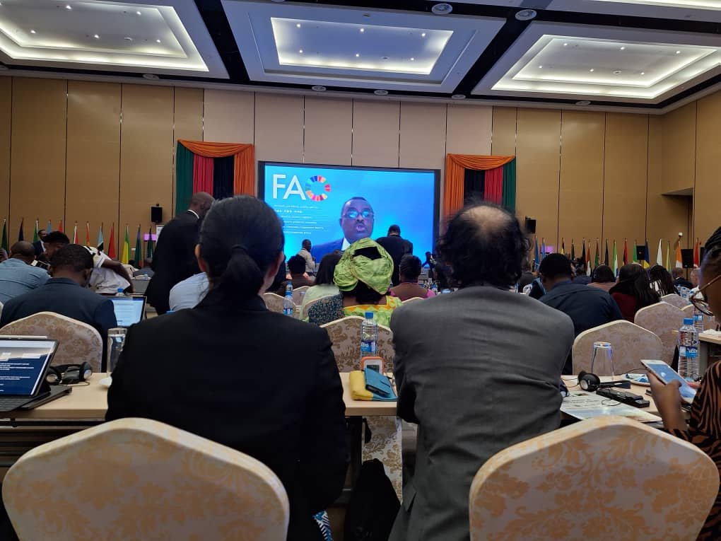 FRAUGANDA's tweet photo. #HappeningNow: Advancing CAADP, targeting commitment 3 - ending hunger. 
Discussing post-Malabo strategic goals with the Hunger Project Zambia's Country Director, fast-tracking food and nutrition initiatives in Africa toward SDG2.

#CAADP
#CASACDE https://t.co/jJbet3junl