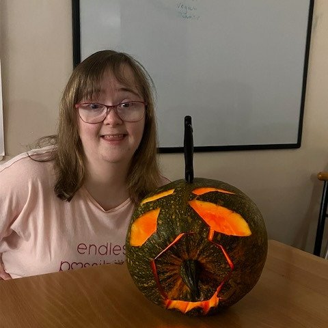 We carved pumpkins for Halloween, and I was allowed to join in! So much fun!

clynfyw.co.uk/ccbs/invest.php

#carefarming #Halloween #supportlocal #clynfyw #ethicalinvestment @BenMLake  @SCrabbPembs