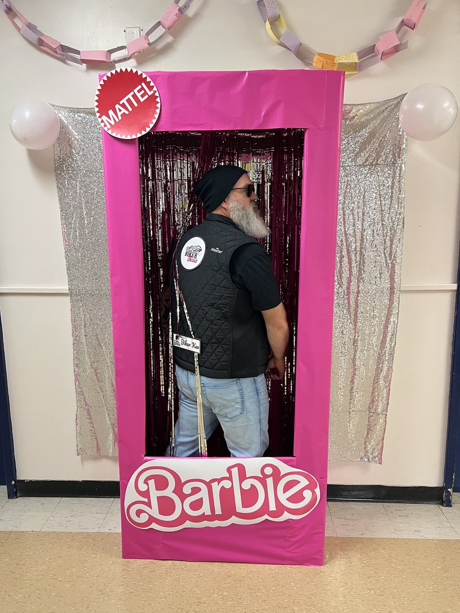 The snow didn’t stop Biker Ken from making an appearance at FRJH this morning!