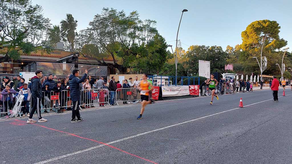 🏃‍♀️🏃‍♂️ El dissabte 11 de novembre arriba la Milla Urbana de Tortosa que compleix la seva vintena edició

▶ LA NOTÍCIA: ebresports.cat/el-dissabte-11…

<a href="/UCECcat/">Consells Esportius de Catalunya</a> <a href="/ToniGilabert1/">Toni Gilabert</a> <a href="/AteEbre/">ATE Atletisme Terres de l'Ebre</a> <a href="/esportcat/">Esports</a> <a href="/JoanBarbera7/">joanbarbera</a> <a href="/jaumedomingo/">💛Jaume Domingo💛</a> <a href="/Tortosa/">Ajuntament de Tortosa</a> <a href="/vgraufe/">Víctor Grau Ferrer/❤️</a> <a href="/JordiJordanEbre/">Jordi Jordan</a> <a href="/XimoRambla/">Ximo Rambla</a> #BaixEbr ...