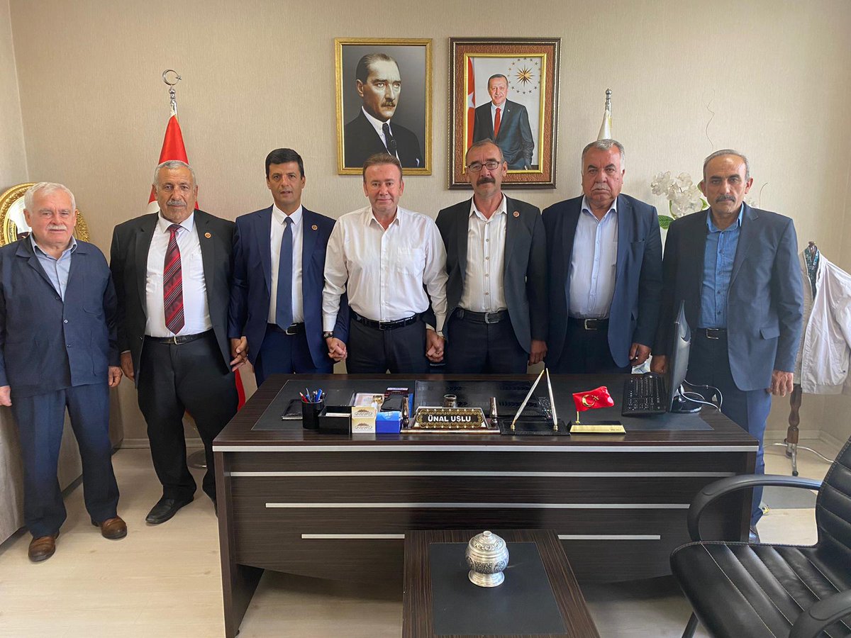 Kahvelipınar mahalle muhtarı,Geylani mahalle muhtarı,Kozluca mahalle muhtarı,Beşkuyu mahalle muhtarı, Işıklı mahalle muhtarı ve Kozluca mahalle temsilcimiz ziyaretlerimizde bulundular.
Nazik ziyaretlerinden dolayı kendilerine şükranlarımı sunarım.