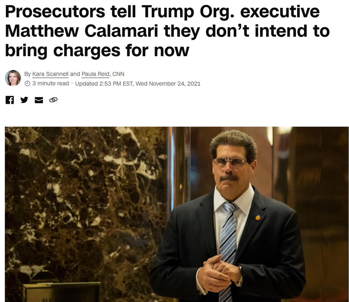 Sometimes saya pergi jenguk berita trial Trump kan byk watak2 yg ganjil, hari ni didapati ada satu mamat ni, bodyguard now COO. 

Namanya Matty Calamari. Mat Sotong.

Excuse me can someone find out siapa yg bagi nama utk watak2 ni. Your laziness is showing. pls.