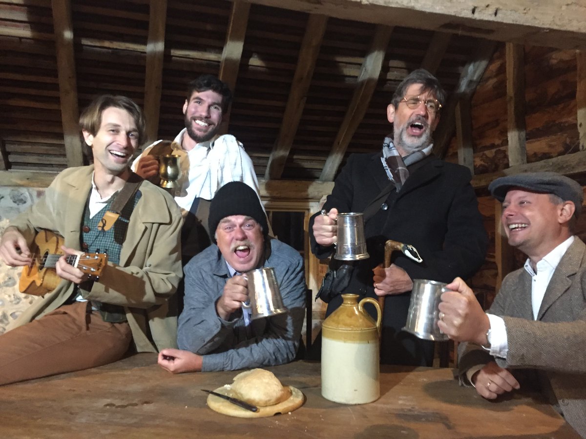 The performance of 'The Four Men' was a wonderful success with loads of people seeing the play over the two days this past weekend. The weather was miserable, so here's a huge Thank You to everyone who came out. friendsofthesouthdowns.org.uk/celebrating-hi…
#belloc <a href="/DuckpondSailors/">Duck Pond Sailors</a> #southdowns