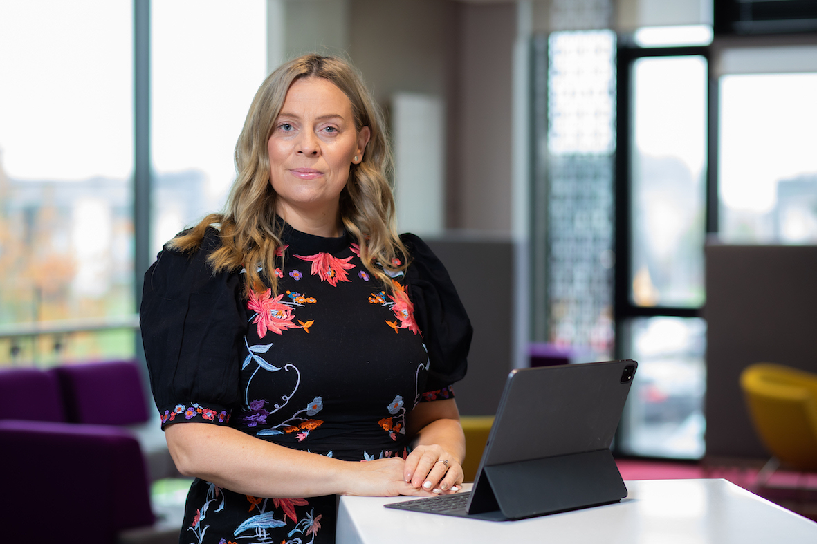 Does your company need help to become more resilient? 

Our remarkable new speaker <a href="/katrionaos/">Katriona O'Sullivan</a> can help.

From extreme adversity to award-winning academic and author, Katriona's story of overcoming huge challenges will inspire others to be more resilient

speakerbuzz.co.uk/speaker/katrio…