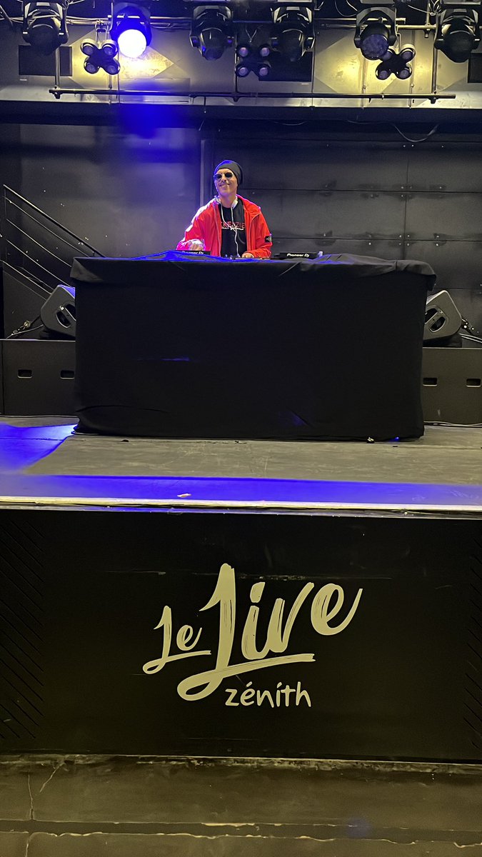 Ce soir, la FEDET a l’immense honneur de participer au paranormal festival au Zenith Omega, nous avons préparé un before 18h-23h avec une scène au Live !

En Guest de démarrage, <a href="/GuenifiReiza/">Reiza</a> nous fait l’honneur de sa présence ! 🥰