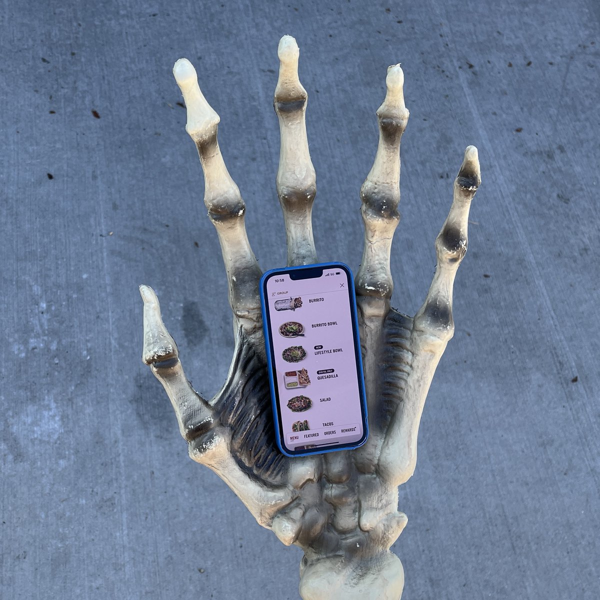 Chipotle tweet media