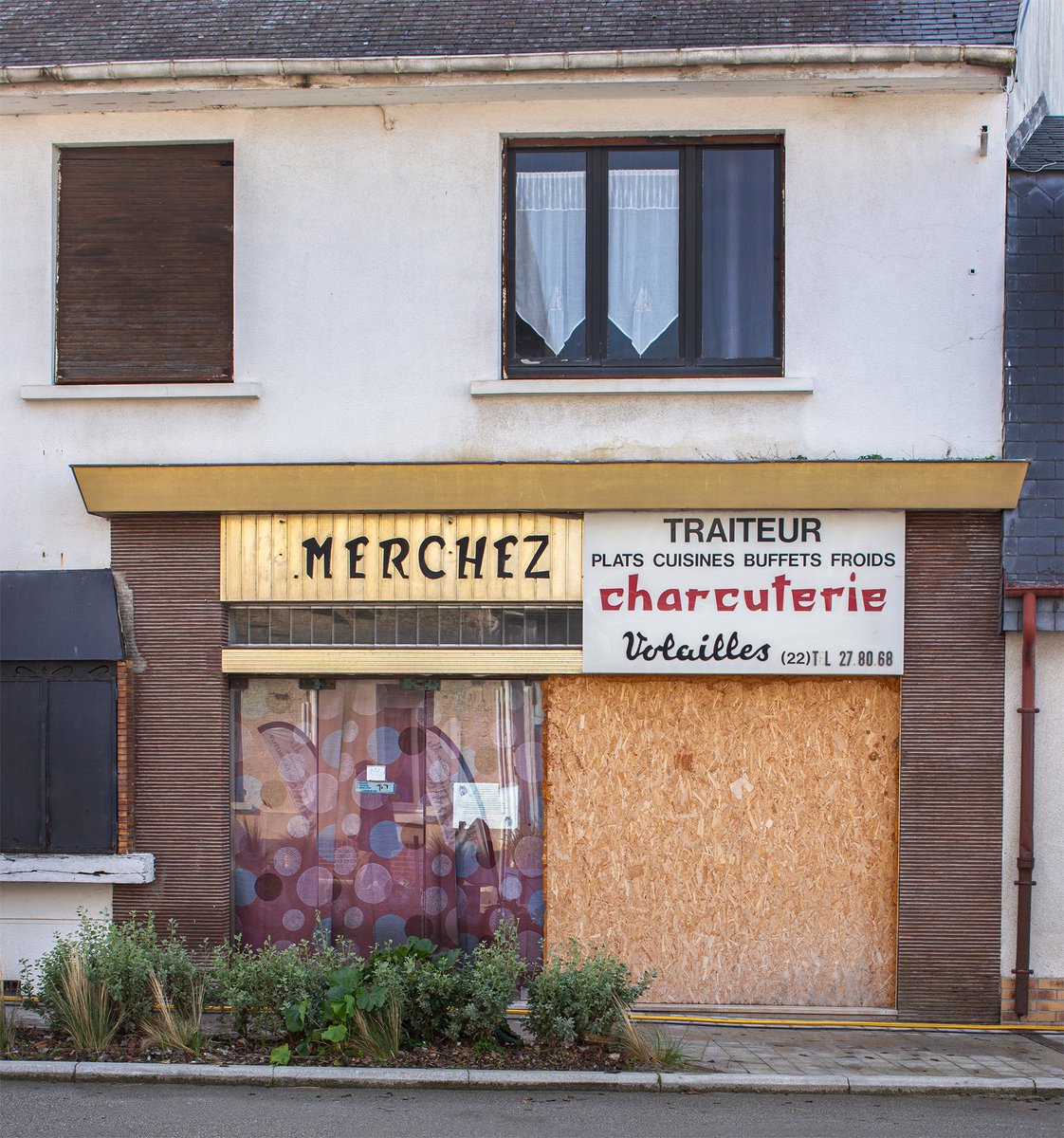 Pixdar's tweet image. Merchez... devanture et safari typo au Crotoy
Novembre 2022

#LeCrotoy #Somme #devanture #safaritypo #safaritypographique #storefront

👉 instagram.com/p/CkltGeiI0p0/