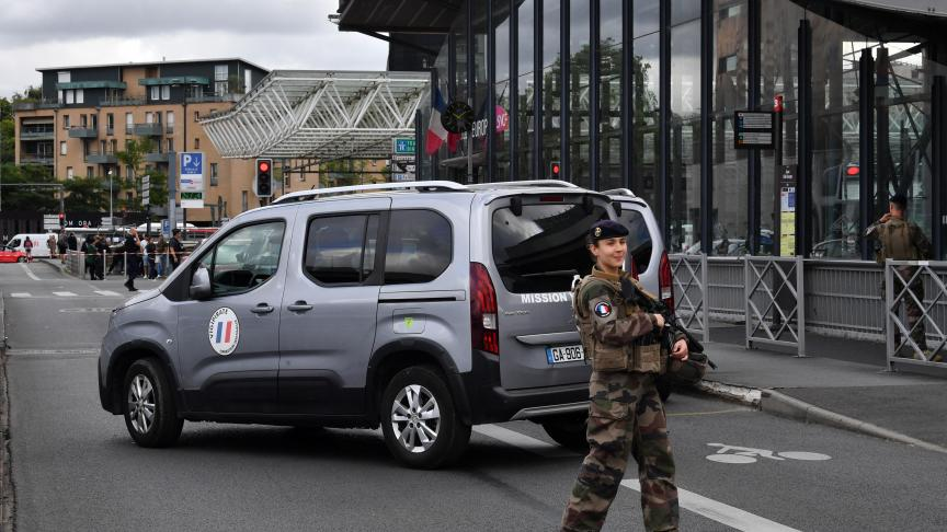 Fausse alerte à la bombe à #Lille : ils devront payer 32000 euros de dommages et intérêts
vdn.lv/f6Sy7t
