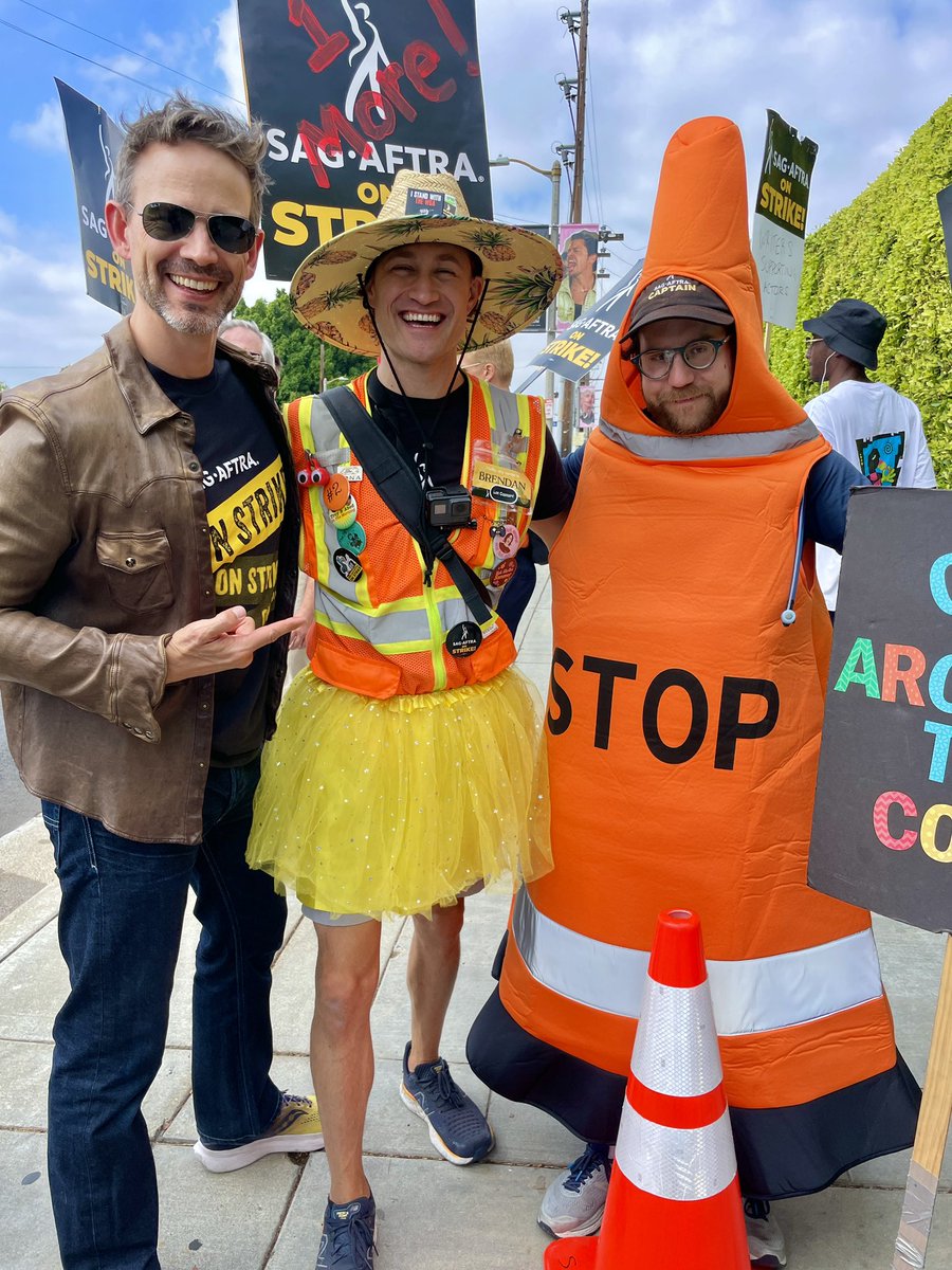 Celebrating Halloween with the #SagAftraStrongChallenge ! Enjoy a small sample of our @sagaftra strike lewks as we’ve been fighting for the survival of this industry. One day longer, one day stronger! As long as it takes.