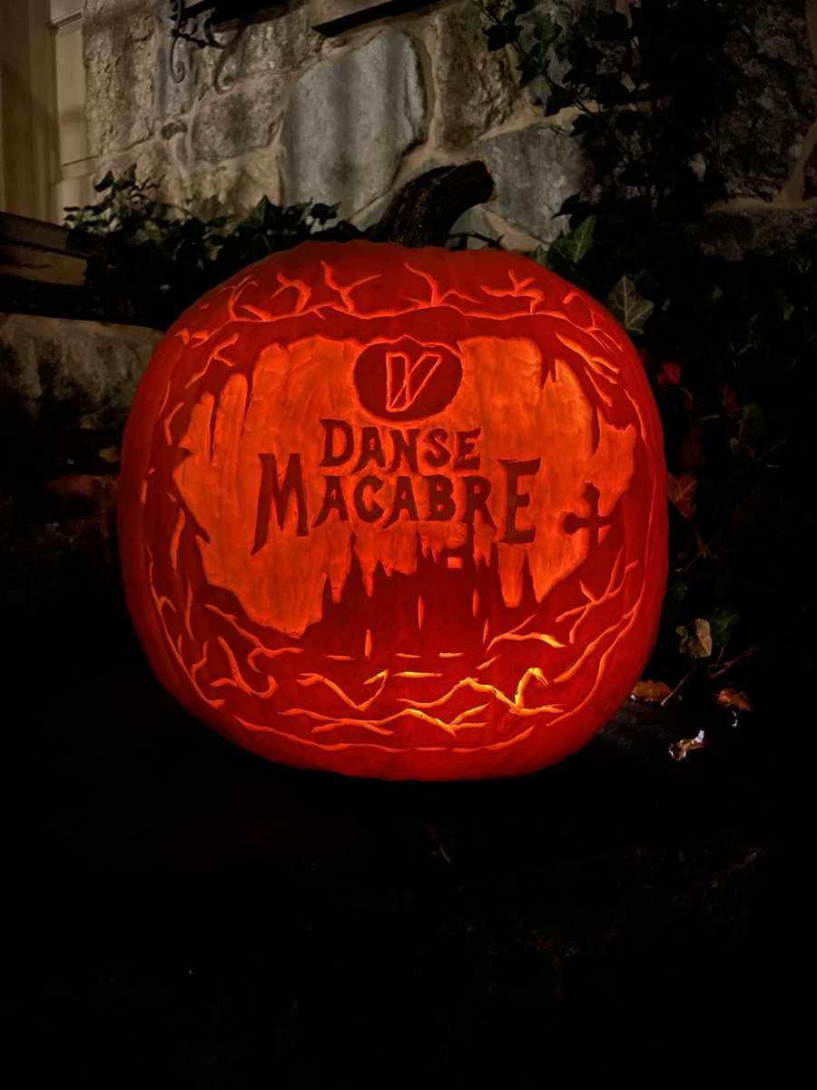 duranduran's tweet image. They never let us down - as always , Marion and Alessia Watkins come through with their epic Duran Duran carved pumpkins. We can’t thank them enough! 🎃🎃🎃