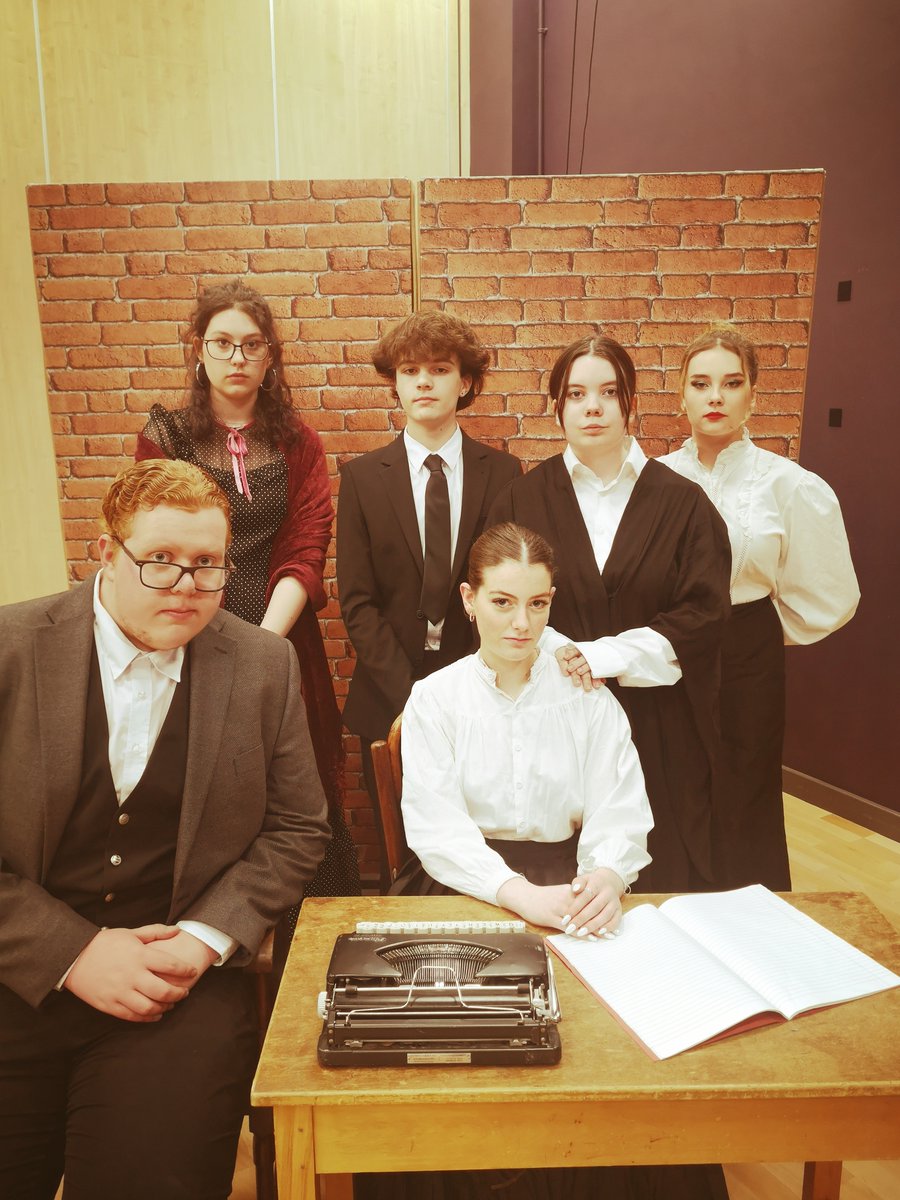 UckColl_Drama's tweet photo. Year 13 have Victorian levels of excitement ahead of their performance of Hobson's Choice tonight! 

(This amateur production of “Hobson's Choice” is presented by arrangement with Concord Theatricals Ltd. on behalf of Samuel French Ltd.) https://t.co/any1jn6ee5) https://t.co/79x5CMJ5L2