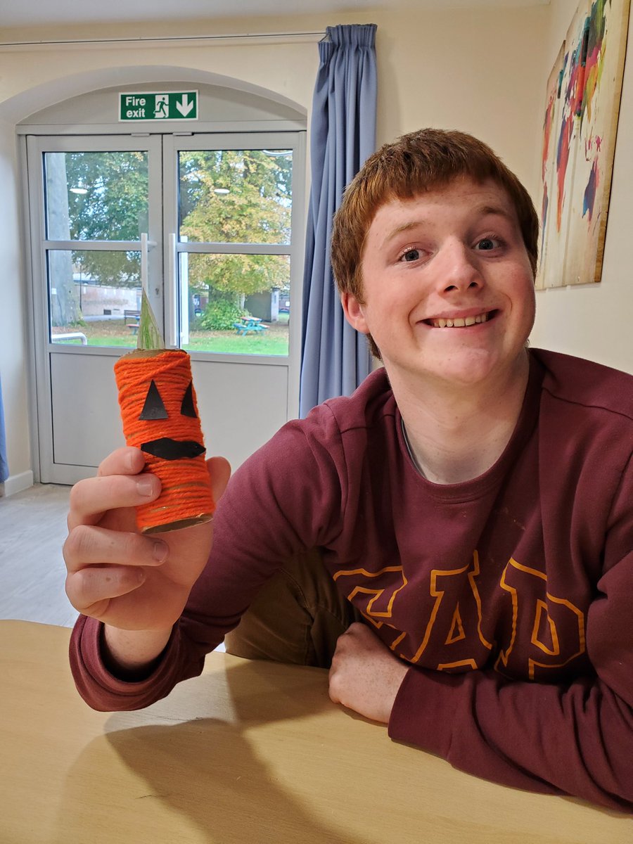 The young people of Prior’s Court have been celebrating Halloween by getting creative with picking and carving their own pumpkins, and making their own spooky Halloween decorations! They have certainly done a fang-tastic job! 🎃👻