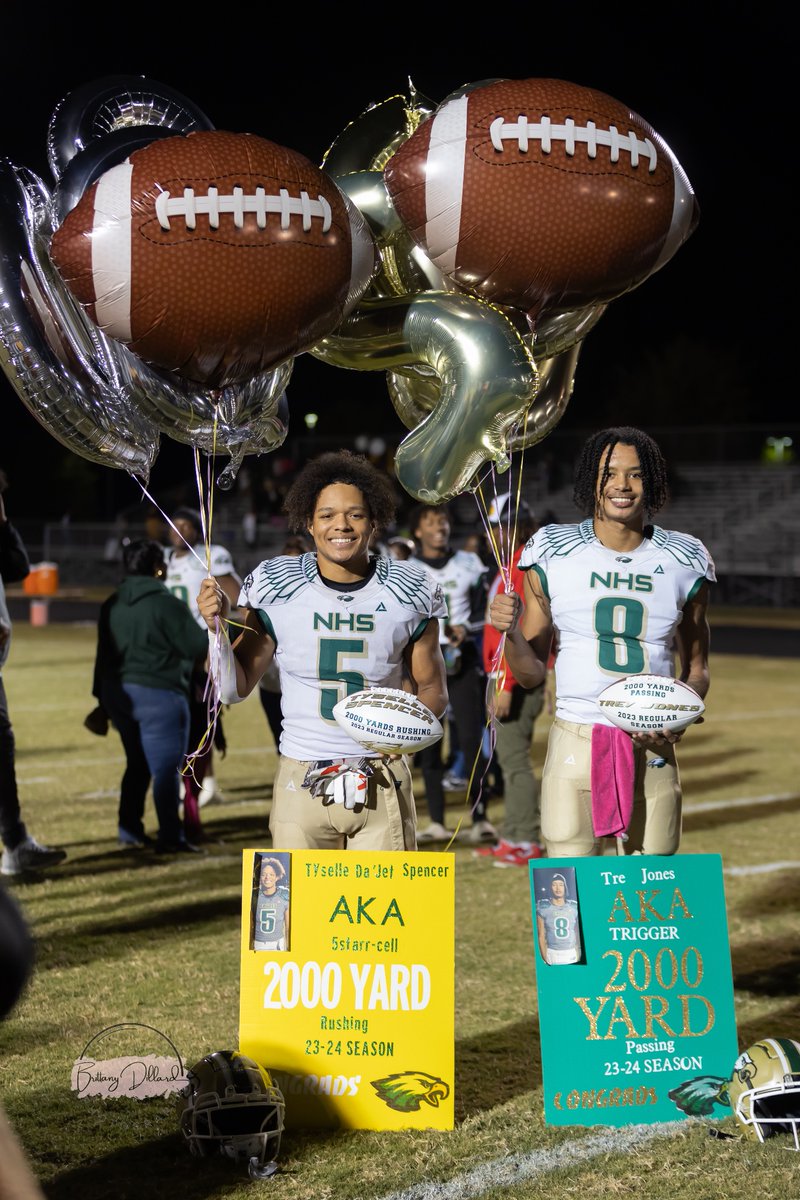NHSfootballteam's tweet photo. Congratulations to #8 QB Trey Jones for passing for overs 2000 yards this season. 👏👏
&
Congratulations to #5 RB Tyselle Spencer for eclipsing the 2000 yard rushing mark on the season💨. #NHSEagles #playoffseason #DaJet https://t.co/bvm77Qsptr