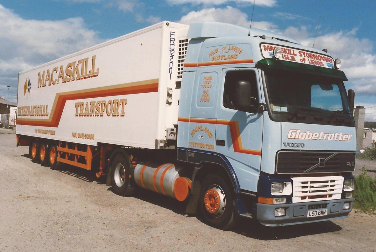 TrucknDriver's tweet image. In this months special Volvo edition we celebrate the 30th anniversary of the iconic FH. 

We take a look back at some of the most memorable outfits from Ian Lawson’s photo archive. 

Issue on sale now or to download 👇🏻 
ow.ly/LbBU50Q2GTs

#volvotrucks #volvotrucksmoment
