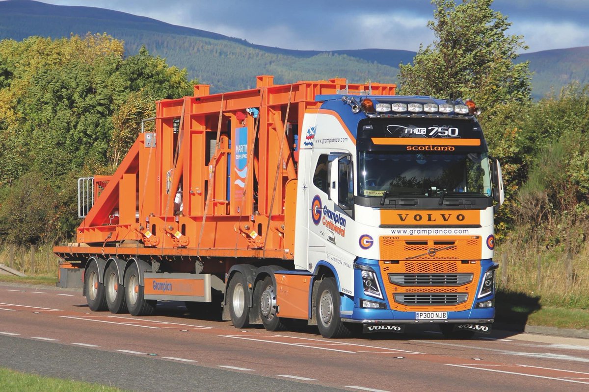 TrucknDriver's tweet image. In this months special Volvo edition we celebrate the 30th anniversary of the iconic FH. 

We take a look back at some of the most memorable outfits from Ian Lawson’s photo archive. 

Issue on sale now or to download 👇🏻 
ow.ly/LbBU50Q2GTs

#volvotrucks #volvotrucksmoment