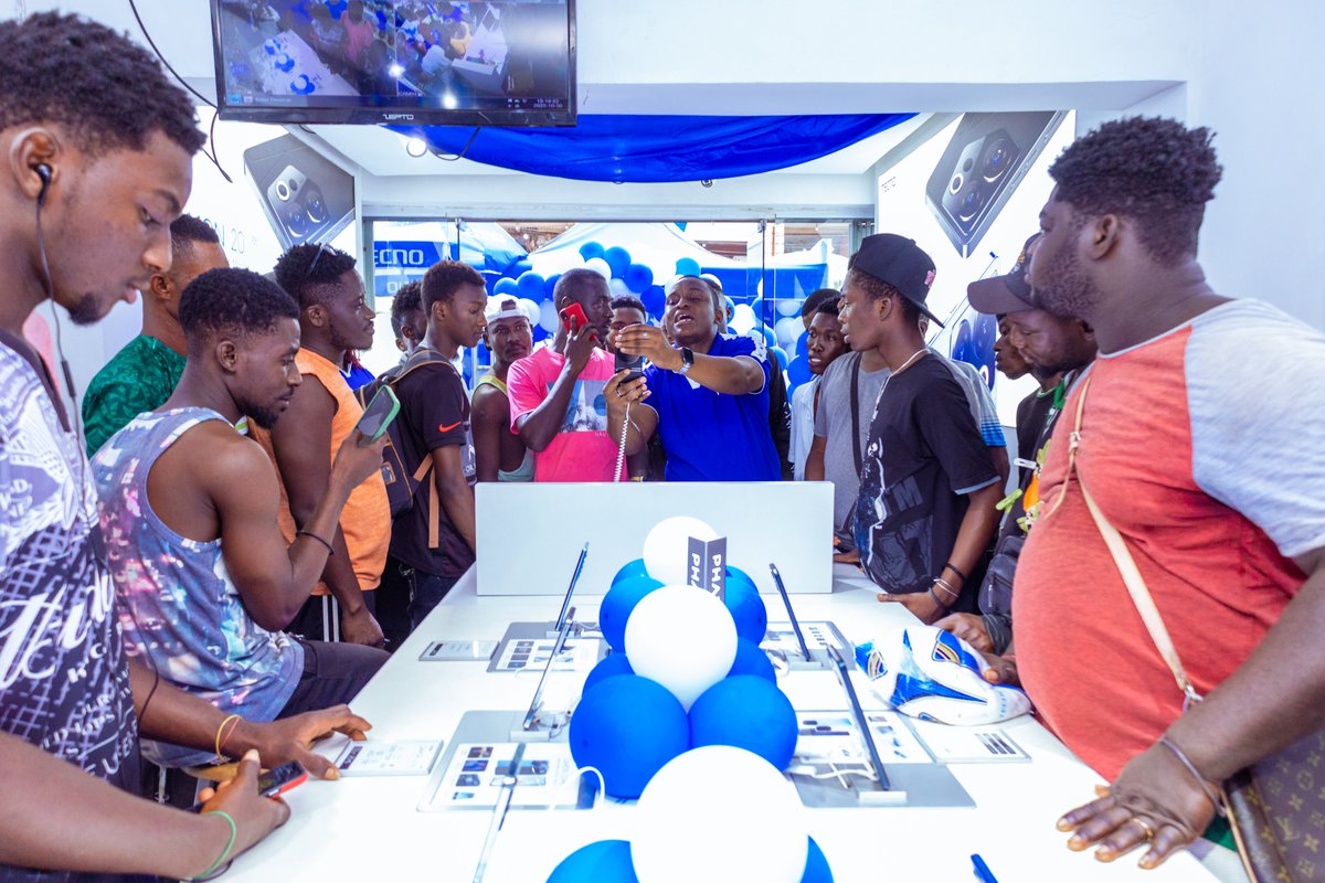 TecnoMobileGH's tweet photo. 🎉 We did it, MADINA! 🏬🚀

With your unwavering support, TECNO proudly announces our new exclusive TEK phone store in Madina! 🌟✨

Our grand opening was a massive hit, and it's all thanks to YOU, our incredible community. 🙌💙

#TECNOExclusiveStore https://t.co/YjjyxUMdVl