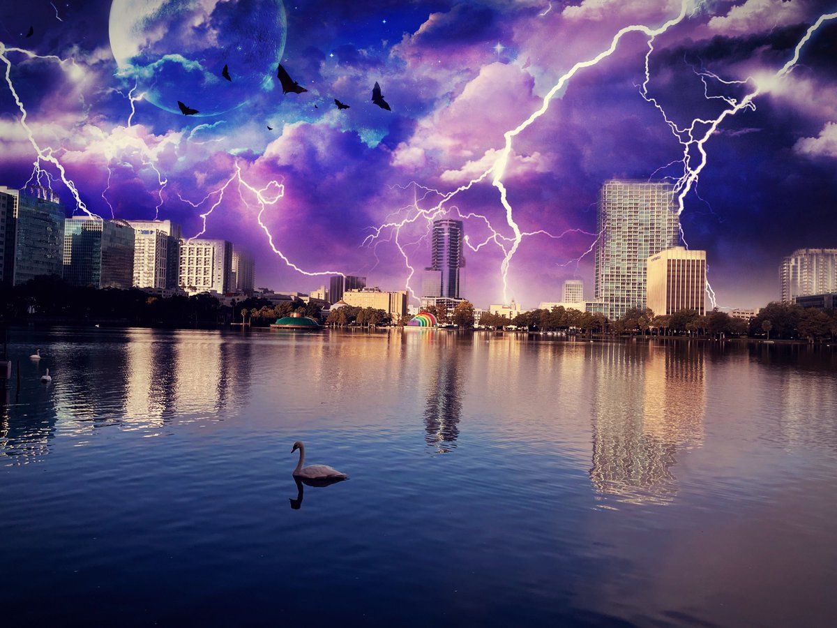 It’s getting spooky out there Orlando.
Happy Halloween! 🎃🦇👻