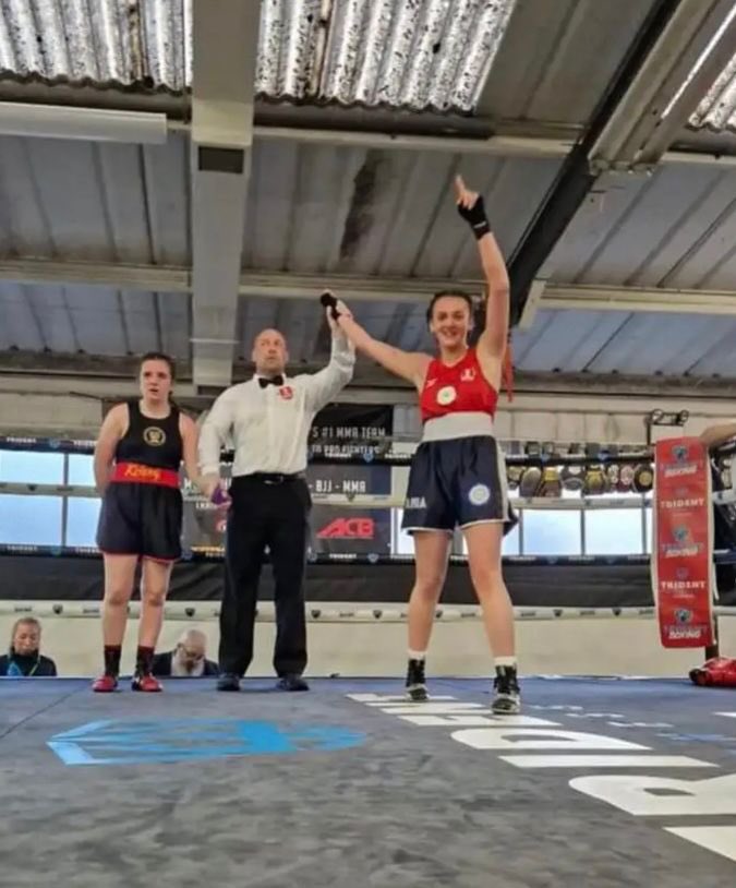 Y12 student Ania Kot won via unanimous decision at the weekend representing Yorkshire in an all girls select competition. 👏👏👏